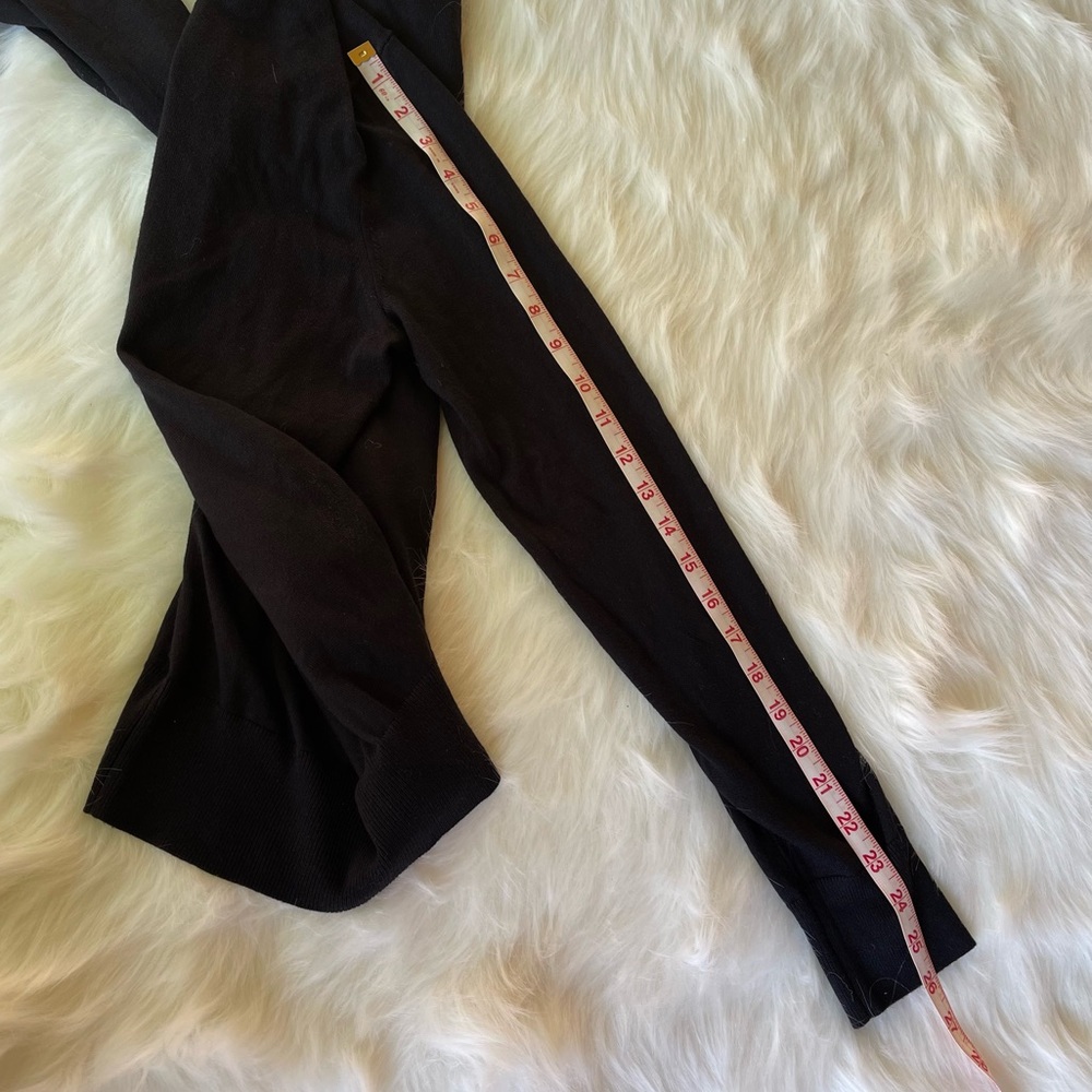 Banana Republic Luxury Blend Black Crewneck Sweater - Picture 7 of 9